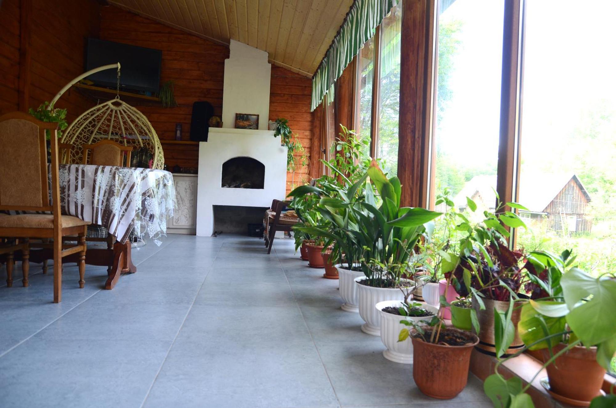 Gostynnyi Dvir U Marichky Hotel Lazeshchyna Bagian luar foto