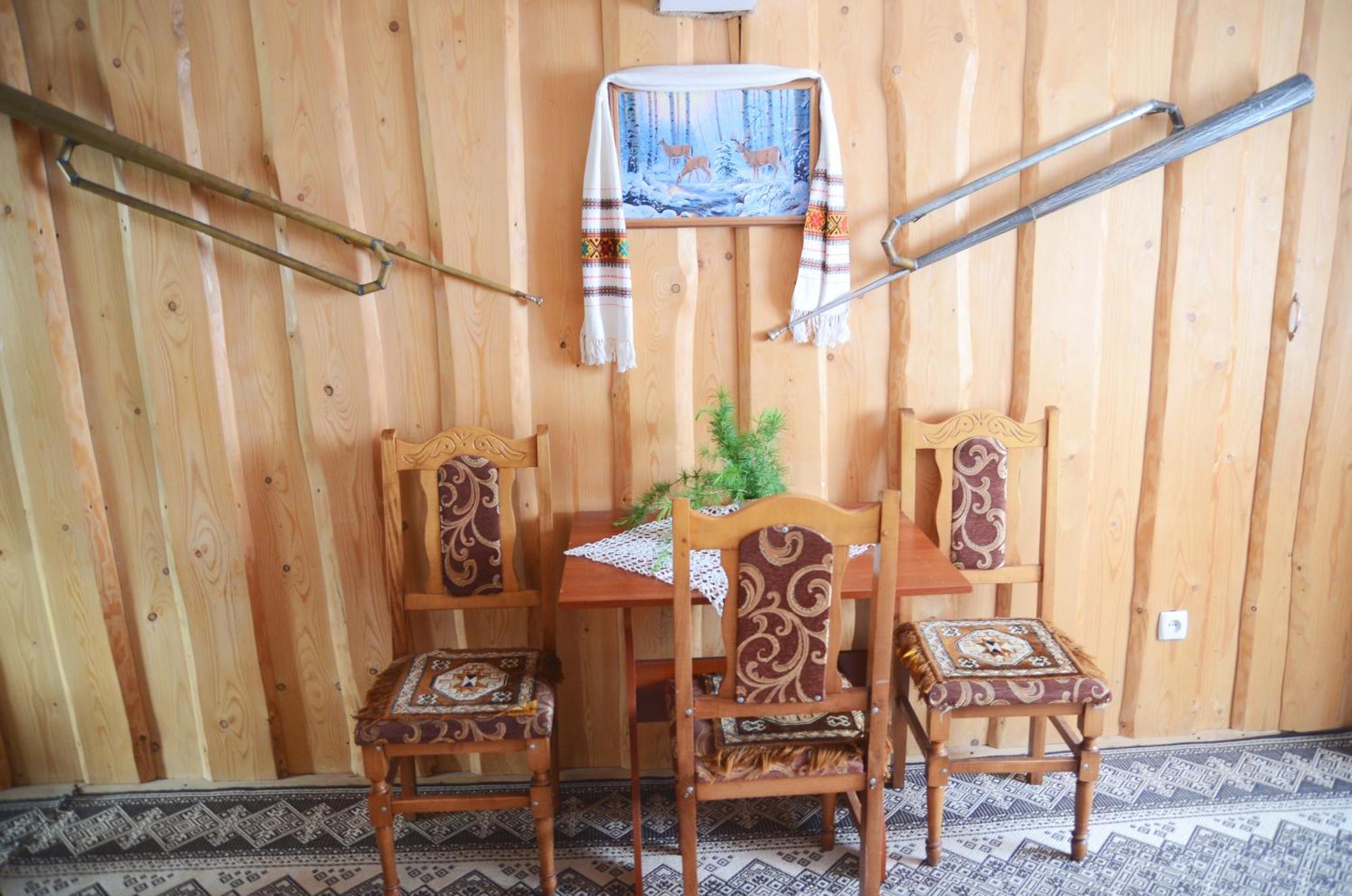 Gostynnyi Dvir U Marichky Hotel Lazeshchyna Bagian luar foto