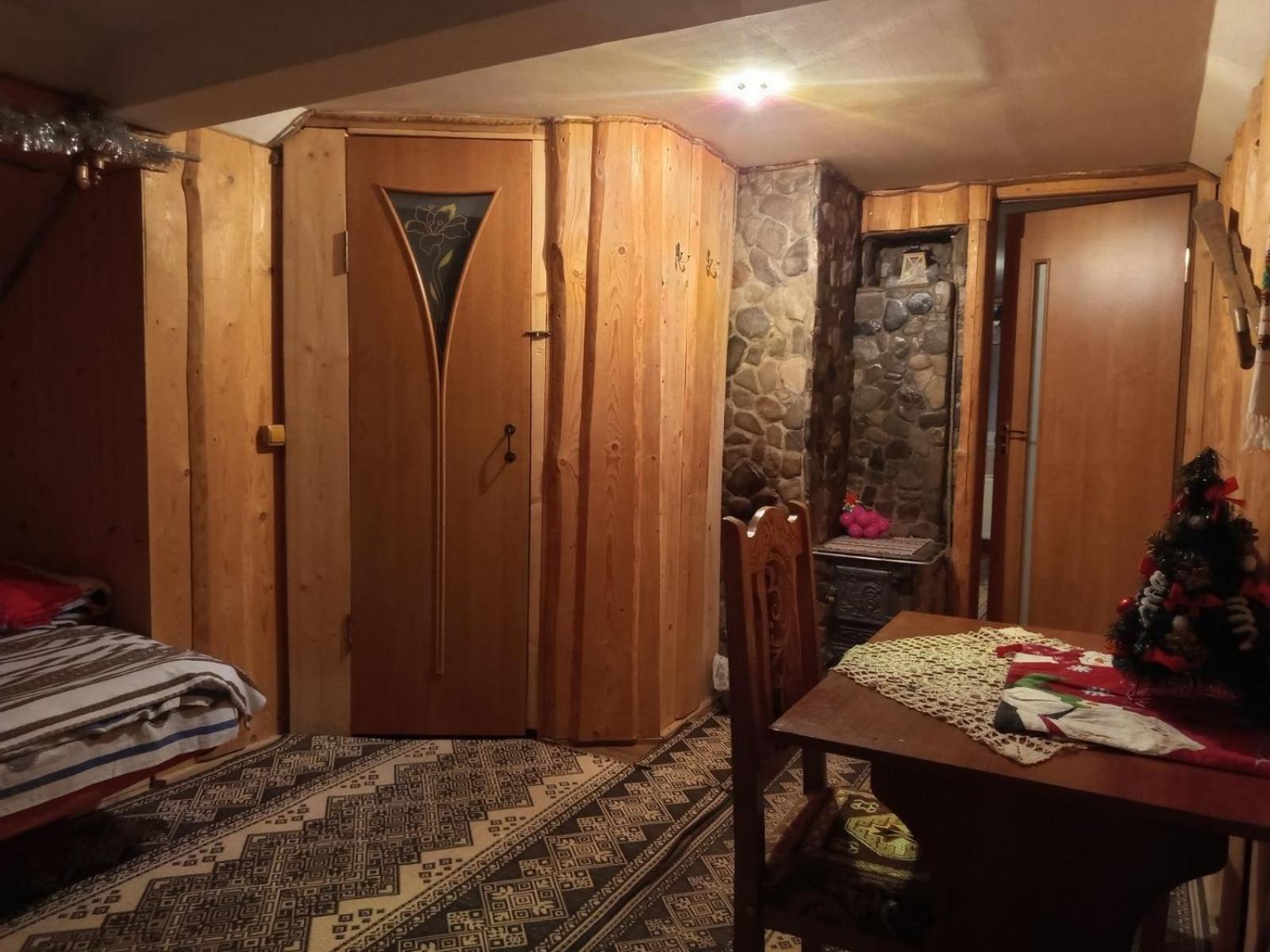 Gostynnyi Dvir U Marichky Hotel Lazeshchyna Bagian luar foto