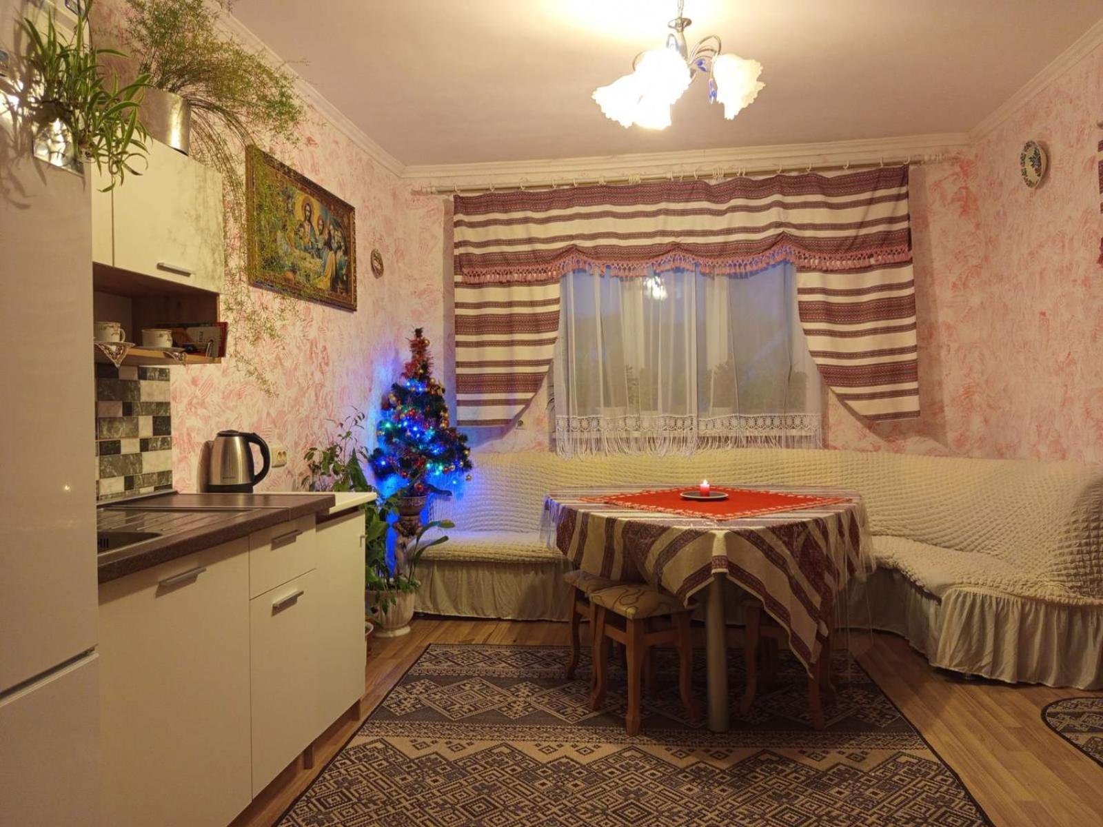 Gostynnyi Dvir U Marichky Hotel Lazeshchyna Bagian luar foto