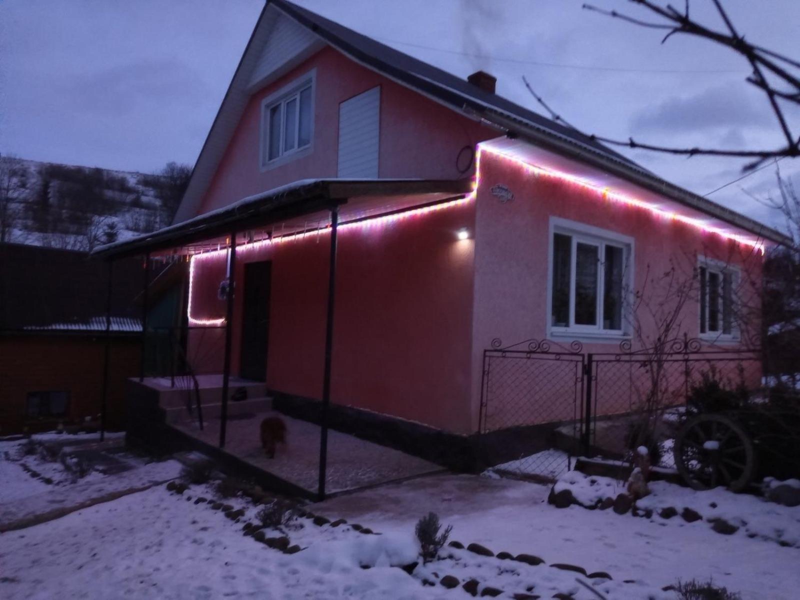 Gostynnyi Dvir U Marichky Hotel Lazeshchyna Bagian luar foto